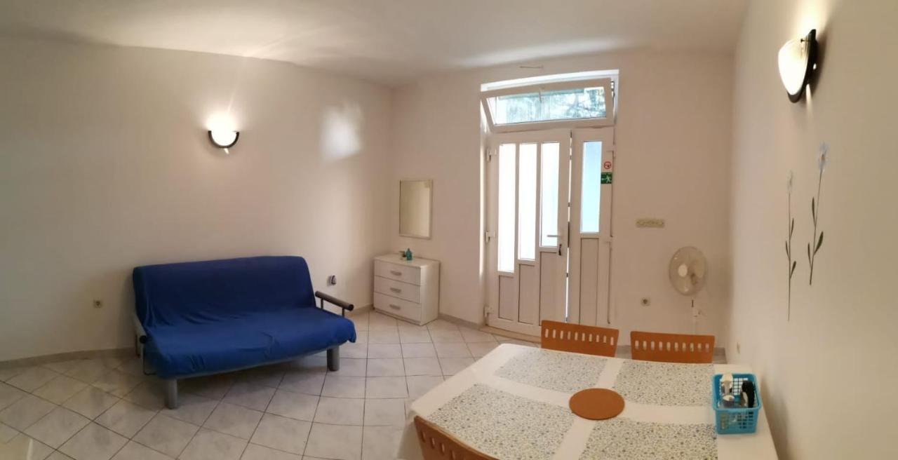 Apartments Sretna Gradac  Luaran gambar