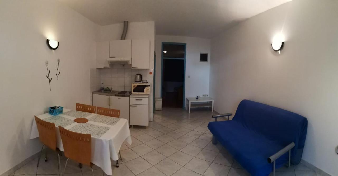 Apartments Sretna Gradac  Luaran gambar
