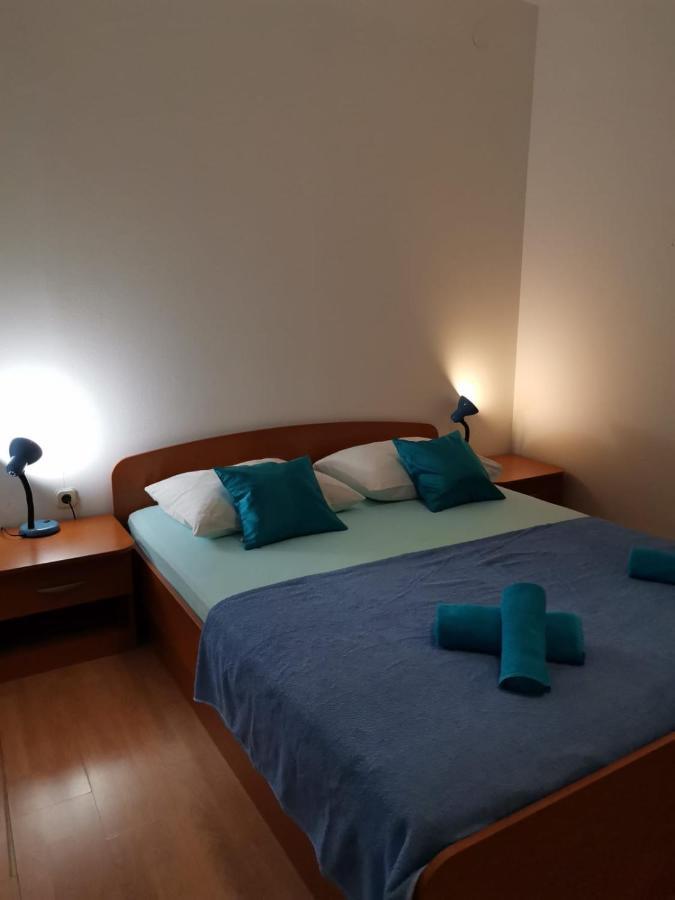 Apartments Sretna Gradac  Luaran gambar
